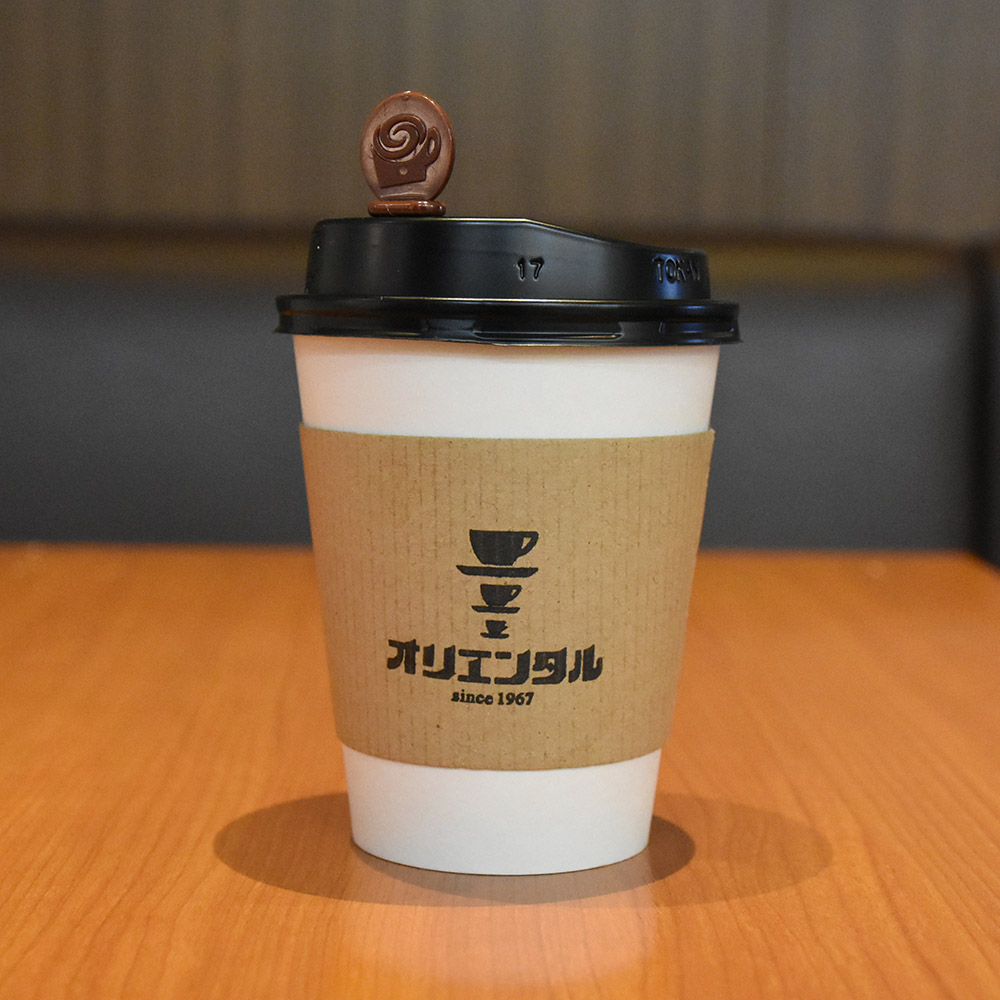 オリエンタルコーヒ：ロゴデザイン　テイクアウトカップ